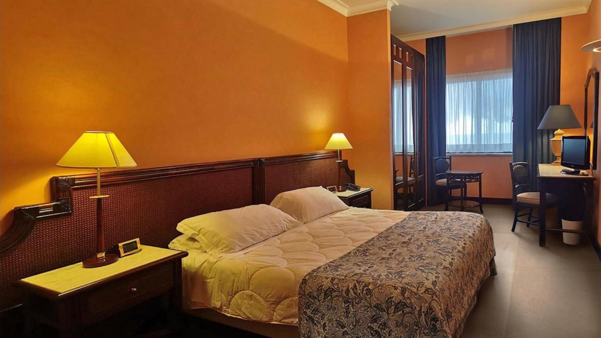 Hotel Schuhmann Paestum Esterno foto