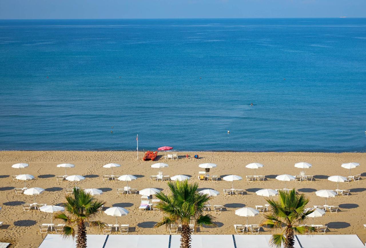 Hotel Schuhmann Paestum Esterno foto