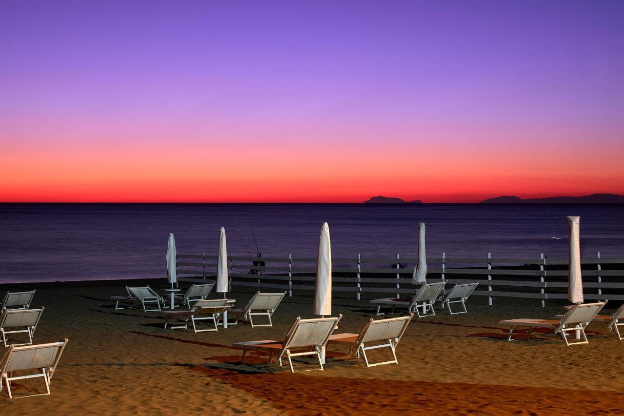 Hotel Schuhmann Paestum Esterno foto